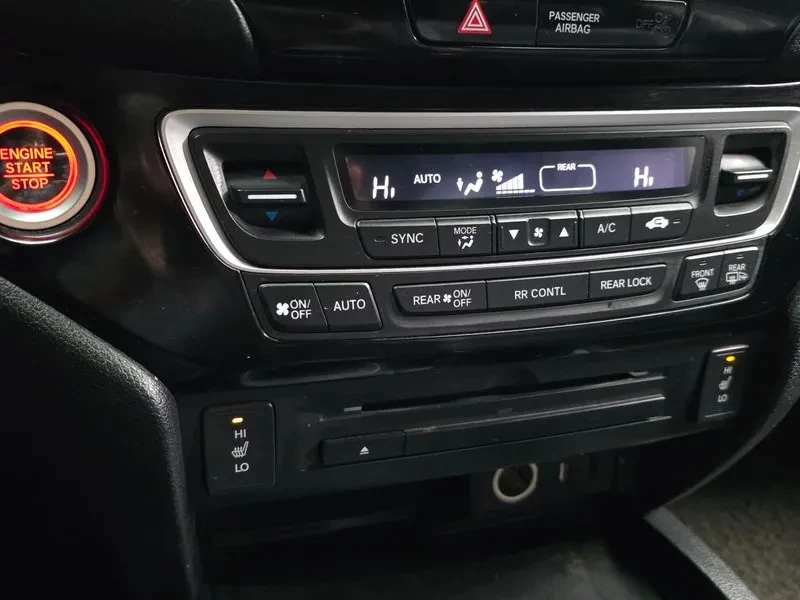 Honda Pilot 3.5 AWD 7места, снимка 16 - Автомобили и джипове - 55783505