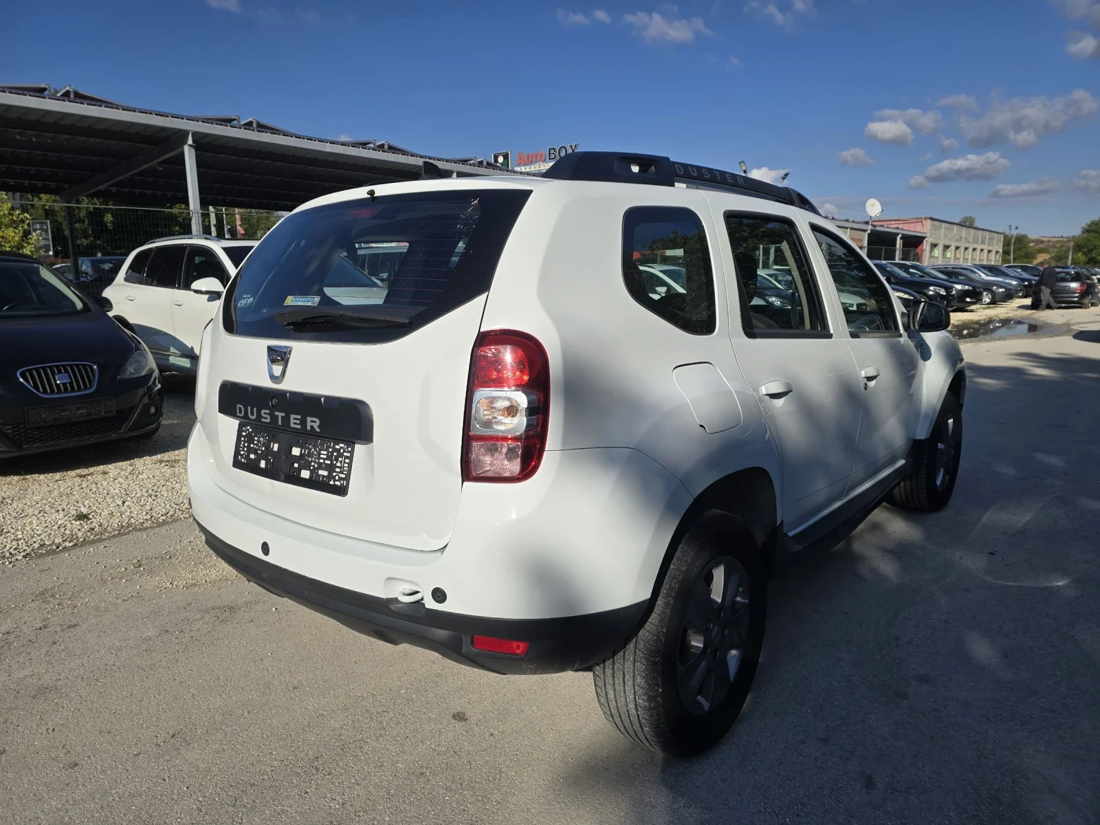 Dacia Duster 1.6 105к.с фабрична газ - изображение 4