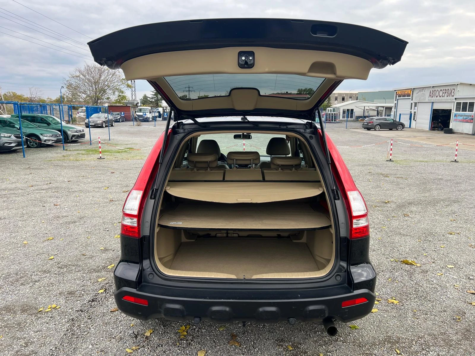 Honda Cr-v 2, 0i 4x4 КОЖА ПОДГРЕВ - изображение 9