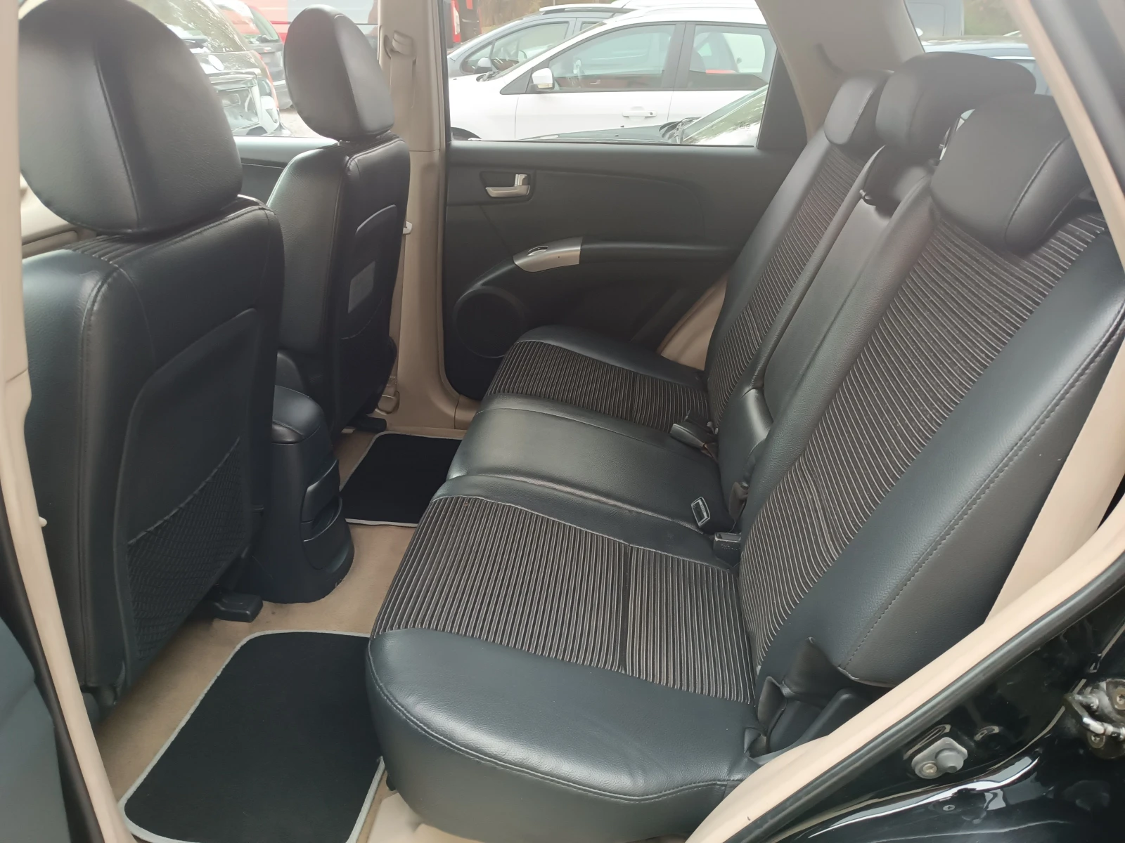 Kia Sportage 2.0CRDI 4X4 KLIMATRONIK - изображение 9