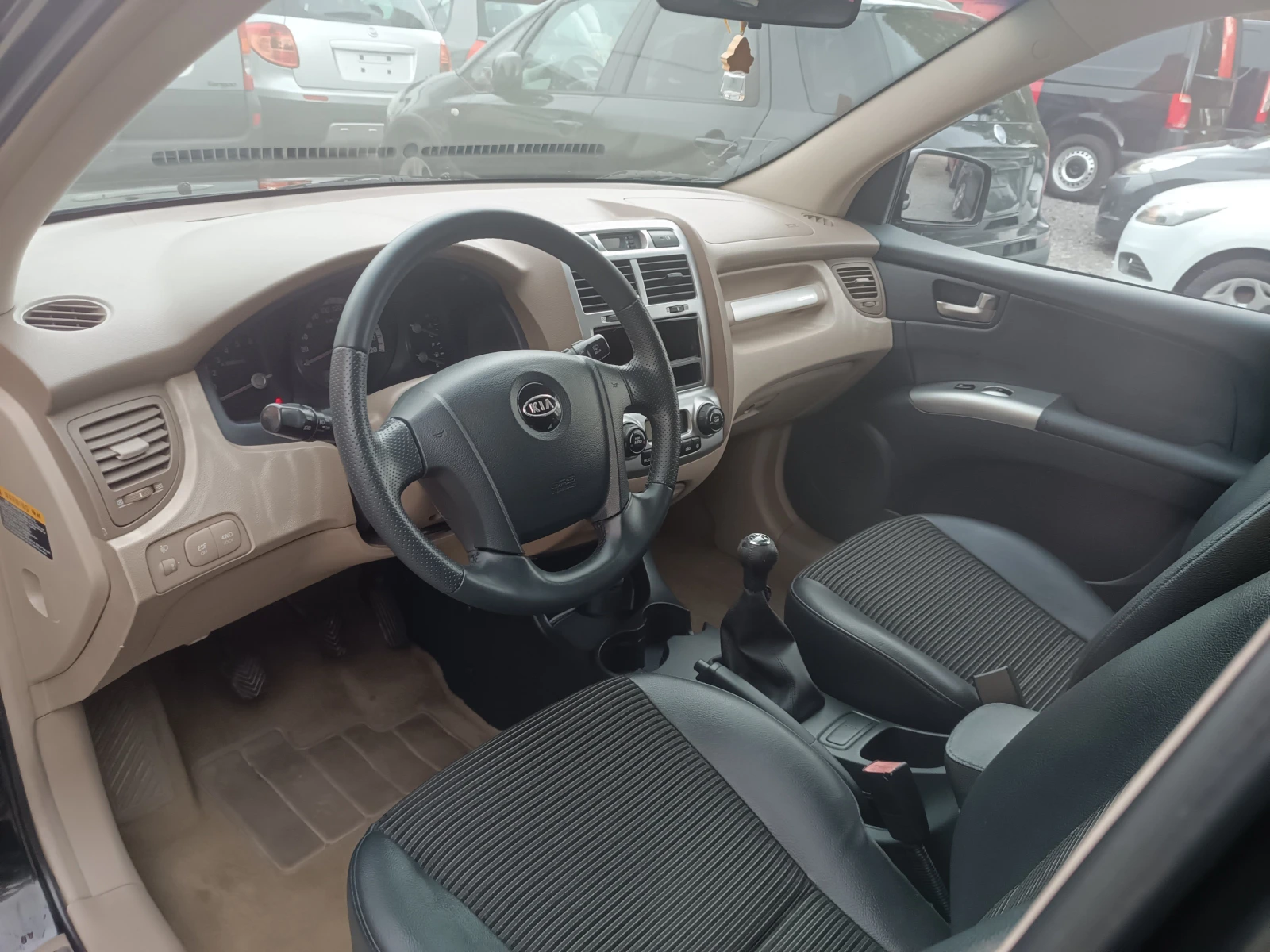 Kia Sportage 2.0CRDI 4X4 KLIMATRONIK - изображение 7