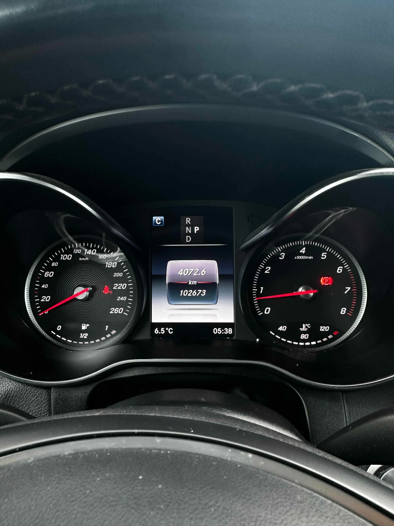 Mercedes-Benz GLC 300 * CARFAX* ПОДГРЕВ* 360 КАМЕРИ*  - изображение 9