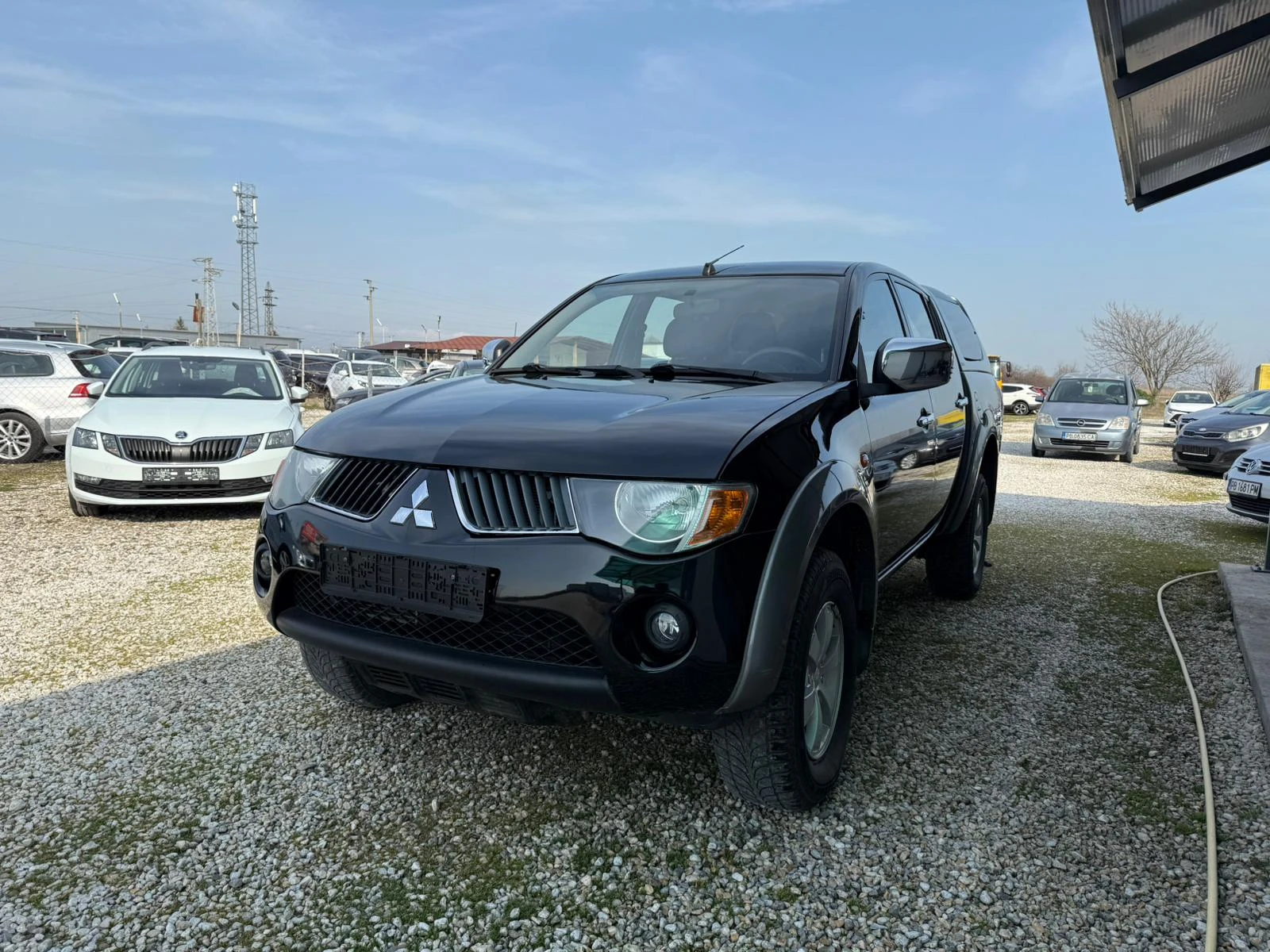 Mitsubishi L200 2.5 дизел Навигация Бързи бавни