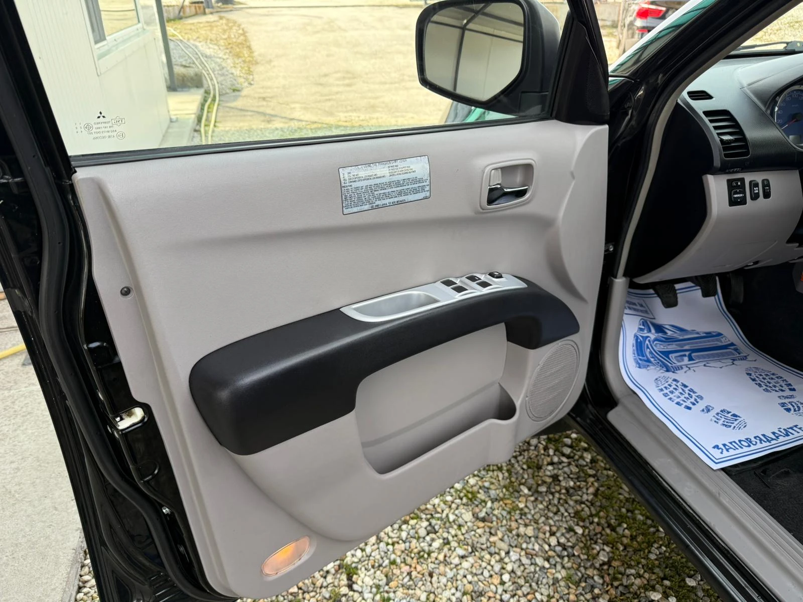 Mitsubishi L200 2.5 дизел Навигация Бързи бавни, снимка 11 - Автомобили и джипове - 53728224