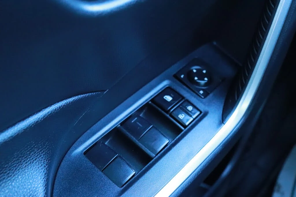 Toyota Rav4 LE* AWD* ����������* (���� �� ��) | Mobile.bg � ����������� 15