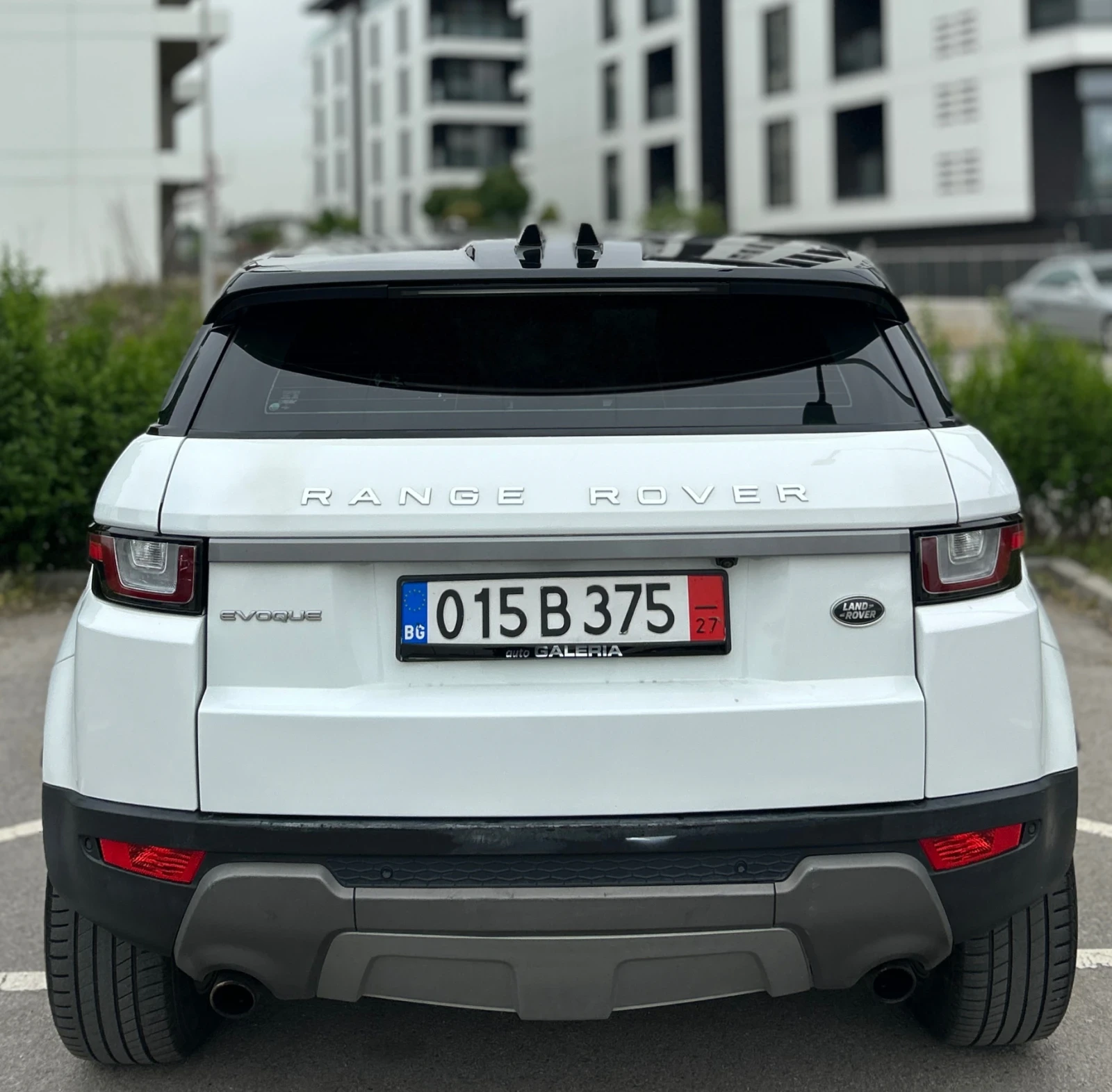 Land Rover Evoque, снимка 9 - Автомобили и джипове - 54495244