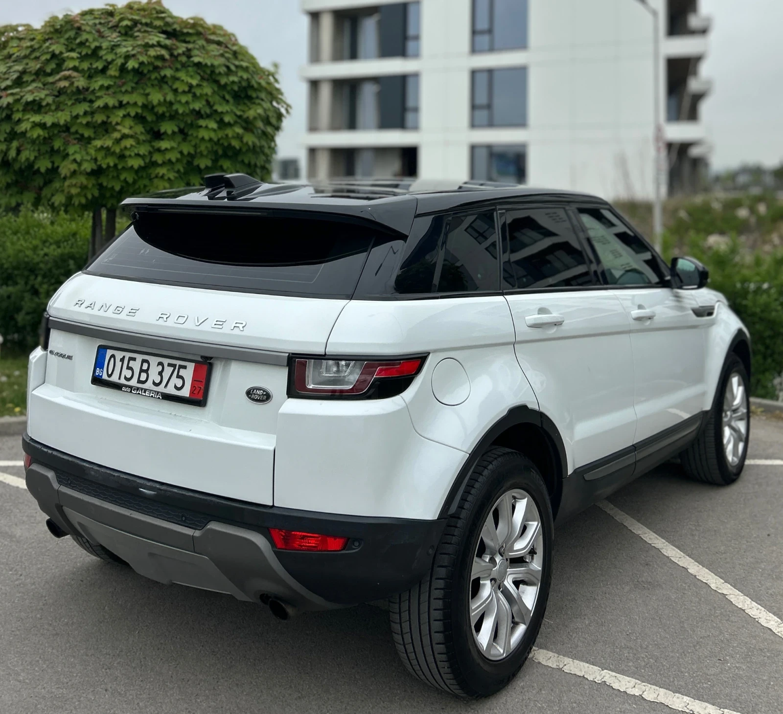 Land Rover Evoque, снимка 10 - Автомобили и джипове - 54495244