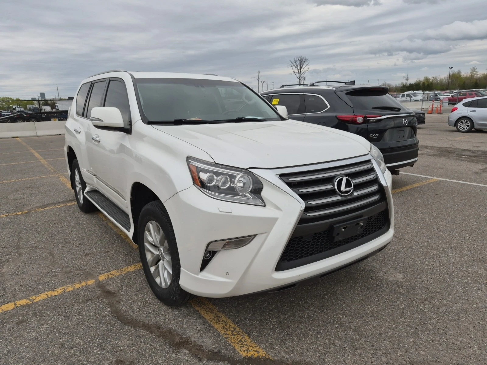 Lexus GX 460 PREMIUM * 2015 * CARFAX * АВТО КРЕДИТ * , снимка 2 - Автомобили и джипове - 54946817