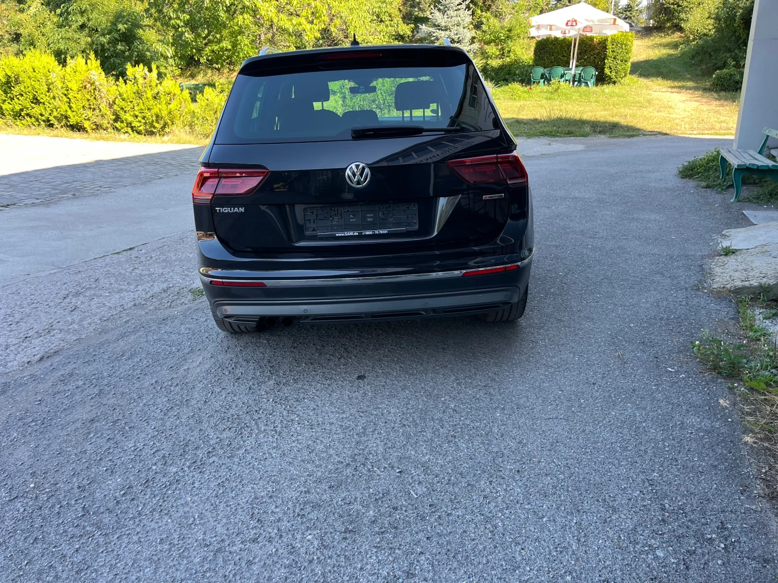 VW Tiguan 4motion 2.0TDI, снимка 8 - Автомобили и джипове - 55465846