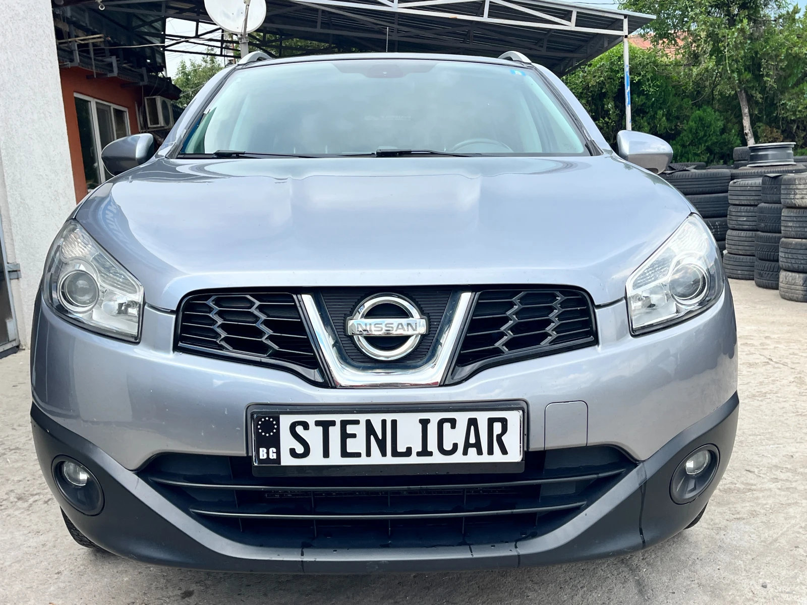 Nissan Qashqai 2.0i-4X4-6 скорости, снимка 4 - Автомобили и джипове - 55507660