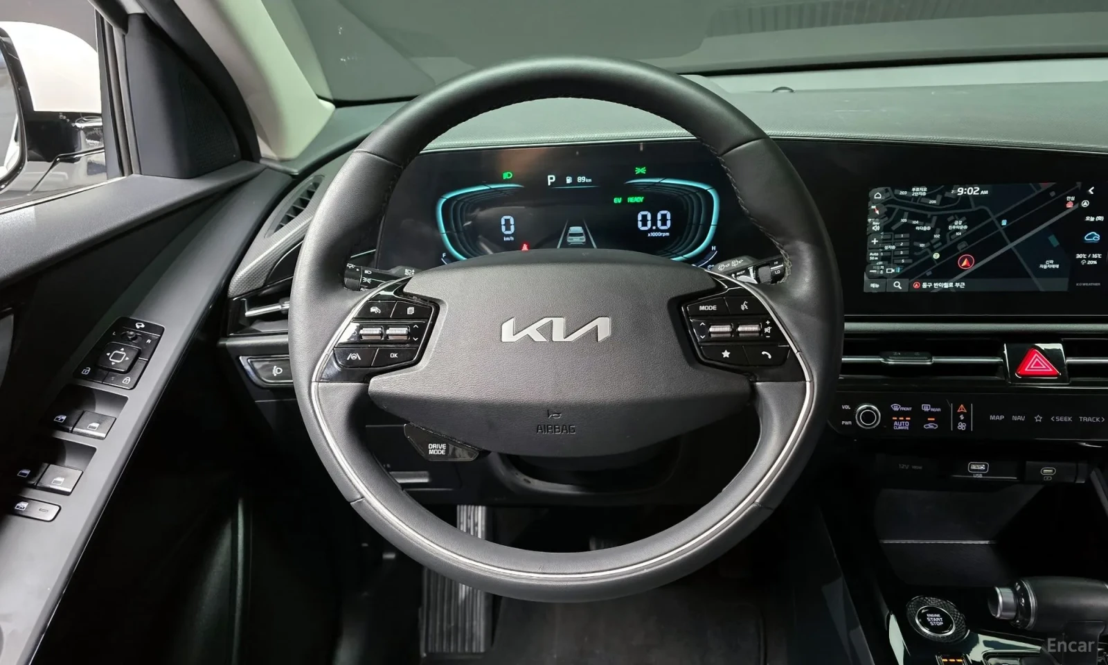Kia Niro, снимка 13 - Автомобили и джипове - 55586550