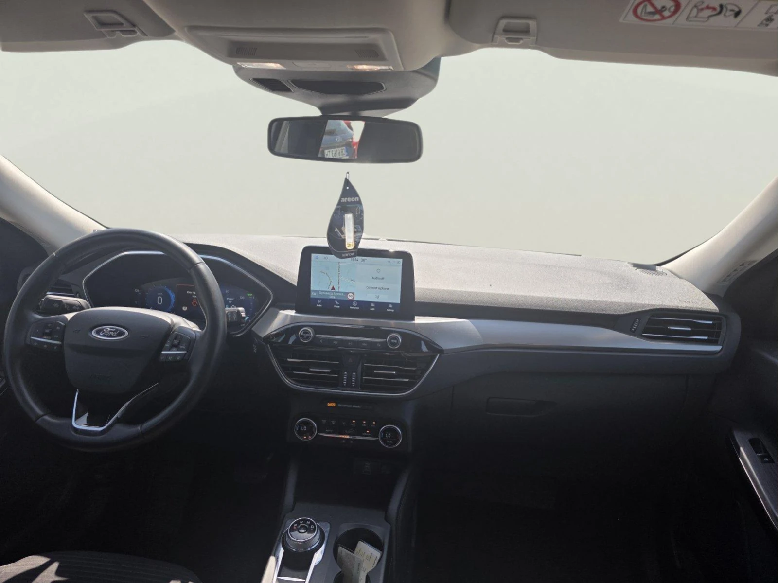 Ford Kuga 2.5 FHEV, снимка 11 - Автомобили и джипове - 55743766