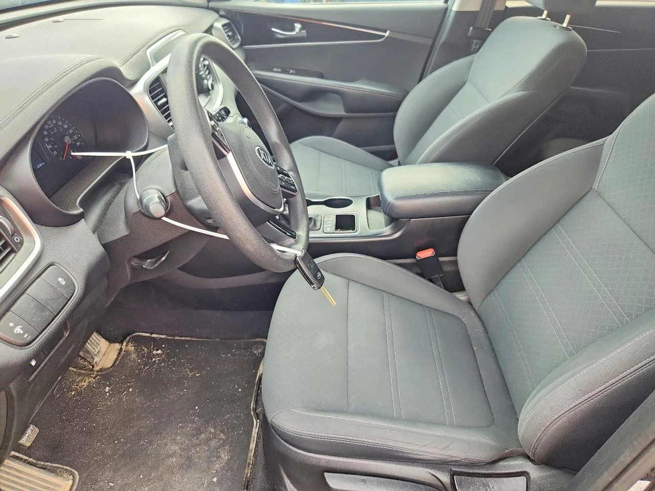 Kia Sorento 2.4l Lx, снимка 7 - Автомобили и джипове - 56039929