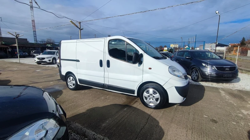 Opel Vivaro 2.0cdti, снимка 4 - Бусове и автобуси - 53255915