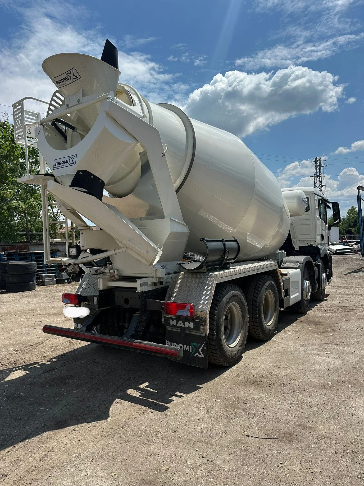 Man Tgs Бетон миксер, снимка 3 - Камиони - 55513810