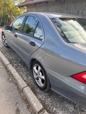 Mercedes-Benz C 200 Facelift, снимка 3