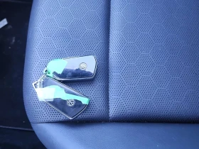 VW ID.4 PRO/CARFAX/ПАНОРАМА/2 КЛЮЧА/ПОДГРЕВ/4х4, снимка 8