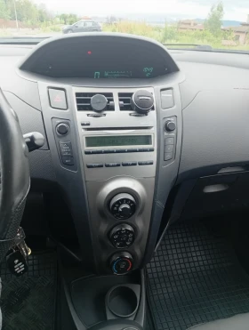 Toyota Yaris, снимка 12