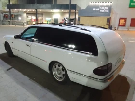     Mercedes-Benz E 230 
