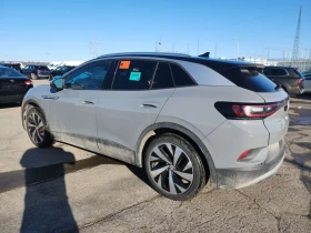 VW ID.4 PRO/CARFAX/ПАНОРАМА/2 КЛЮЧА/ПОДГРЕВ/4х4 - 20000 € / 39116.60 лв. - 60140947 4