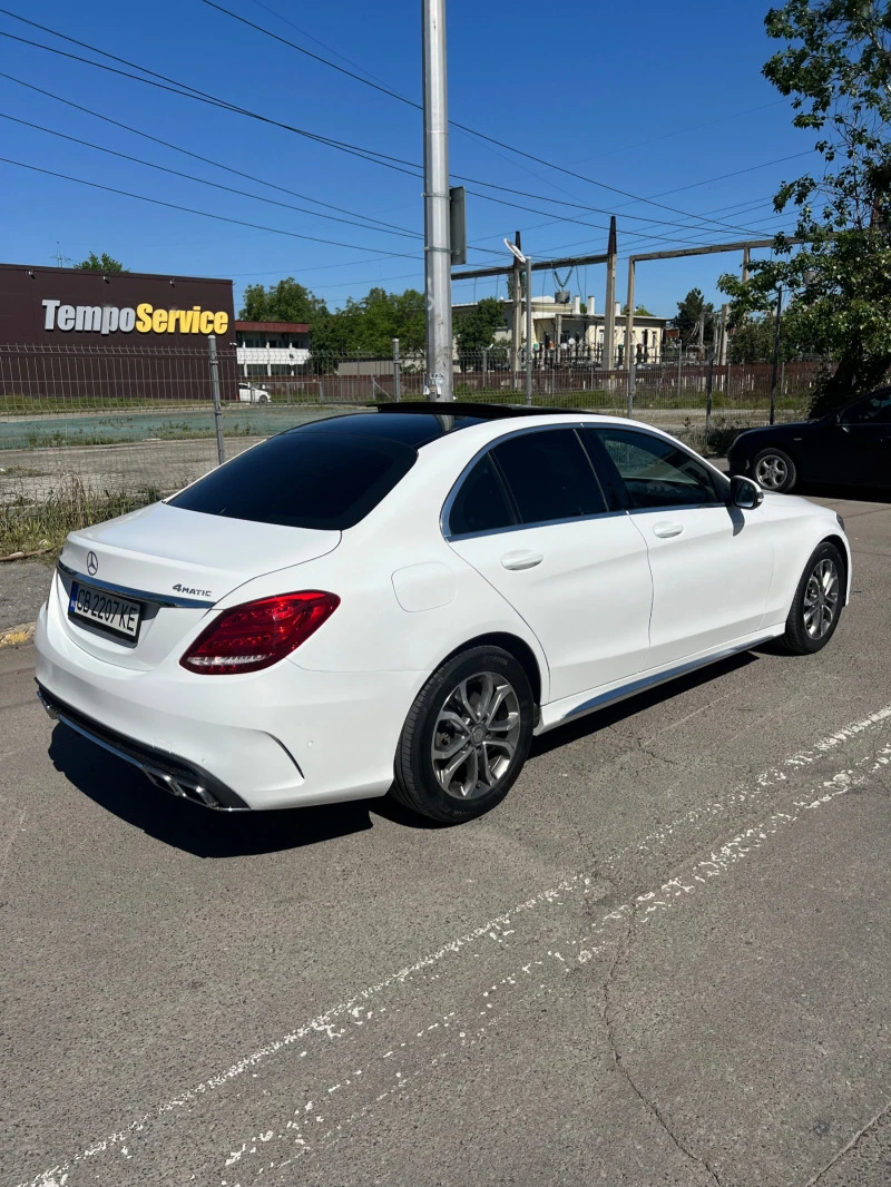 Mercedes-Benz C 300, снимка 7 - Автомобили и джипове - 47541026