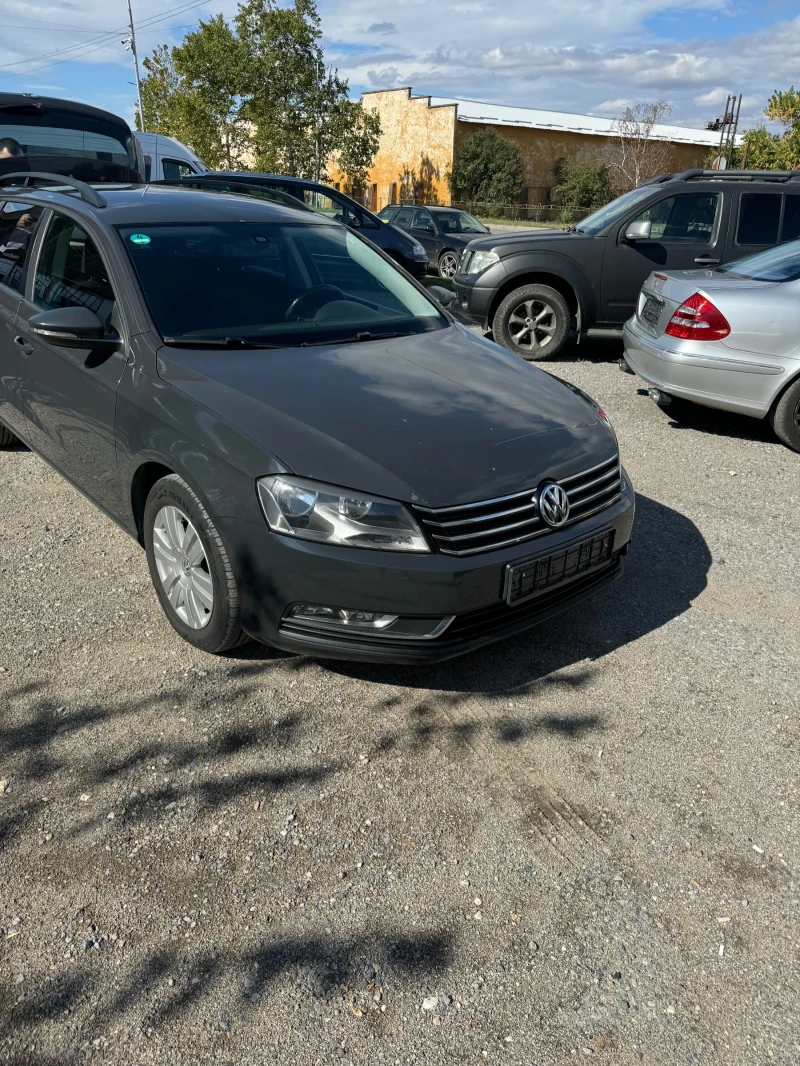 VW Passat, снимка 1 - Автомобили и джипове - 47410100