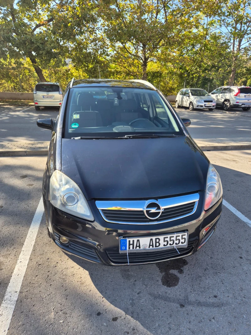 Opel Zafira, снимка 1 - Автомобили и джипове - 48059715