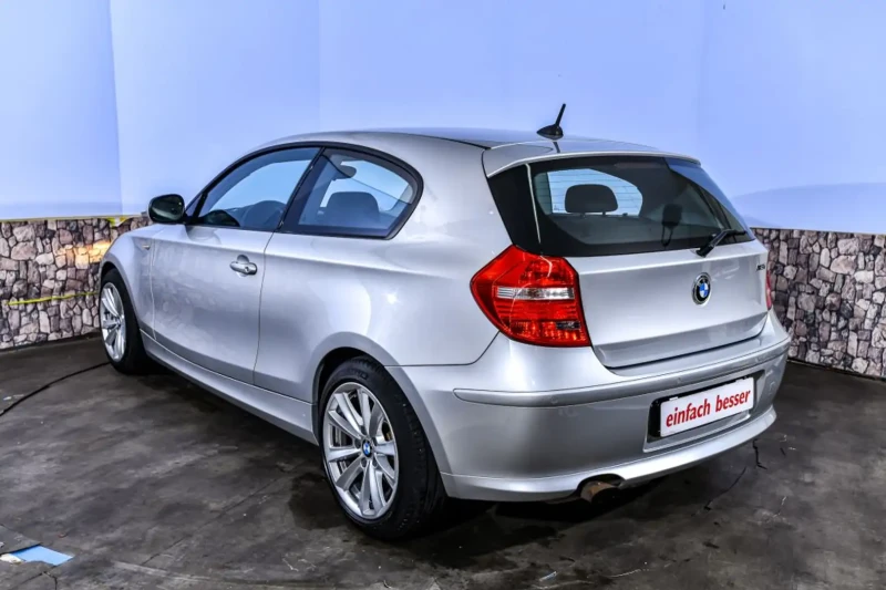 BMW 118, снимка 6 - Автомобили и джипове - 48837692