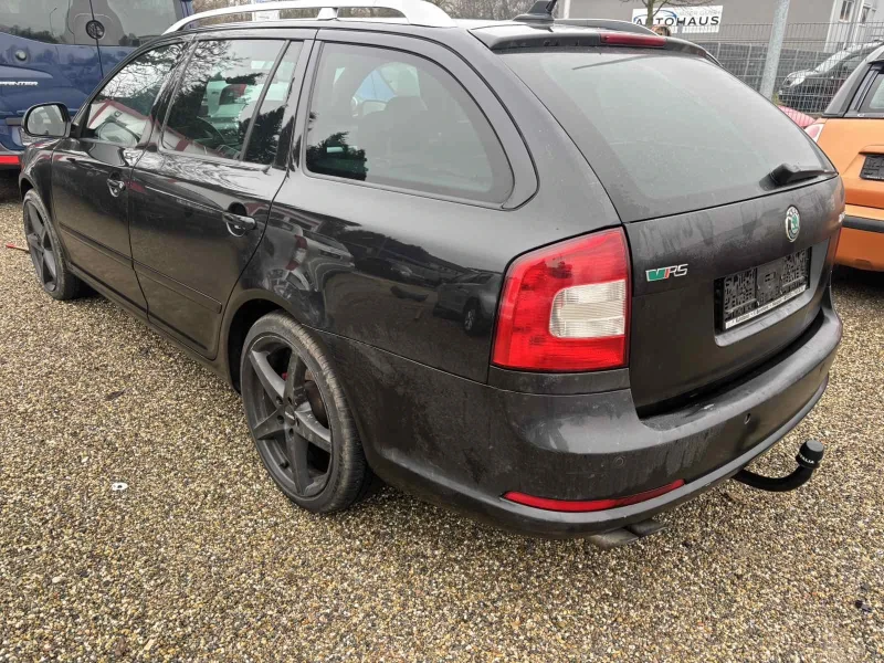 Skoda Octavia VRS, снимка 8 - Автомобили и джипове - 48938964