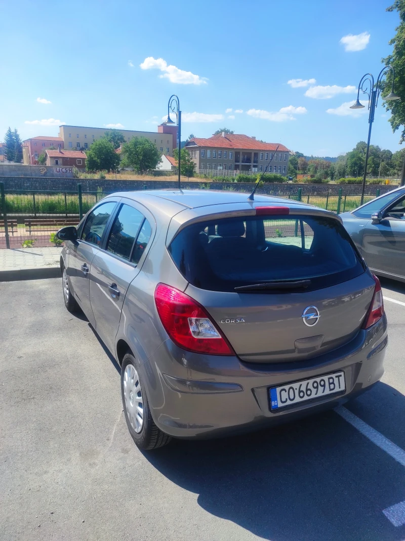 Opel Corsa, снимка 6 - Автомобили и джипове - 52358650