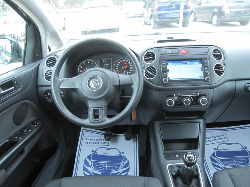 VW Golf Plus 1, 6-Газ. 8кл. NAVI, снимка 7 - Автомобили и джипове - 52323045