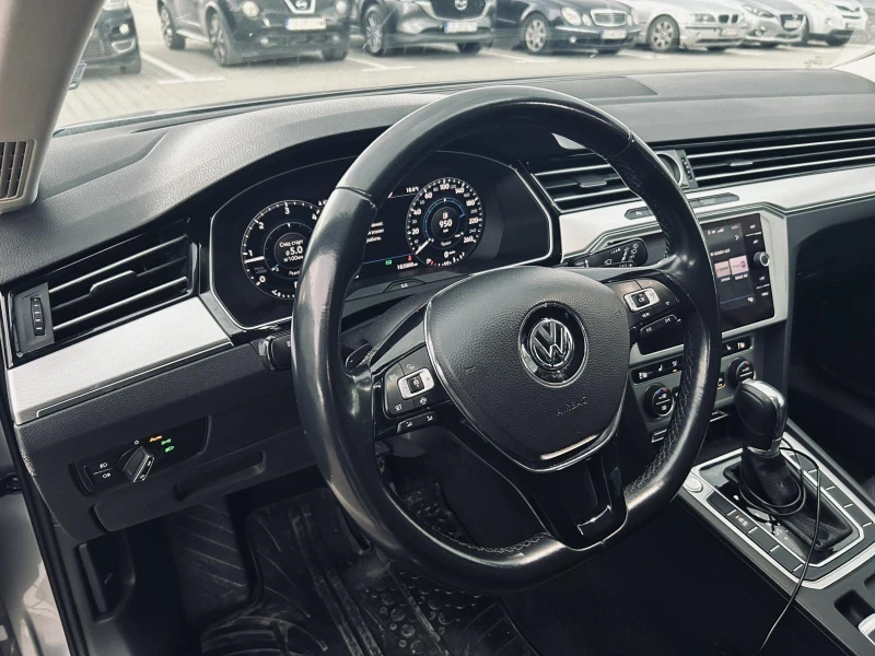 VW Passat B8, снимка 8 - Автомобили и джипове - 52517565