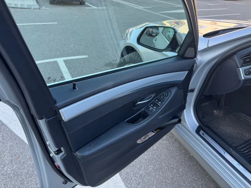 BMW 535 XDdrive, снимка 10 - Автомобили и джипове - 52648310