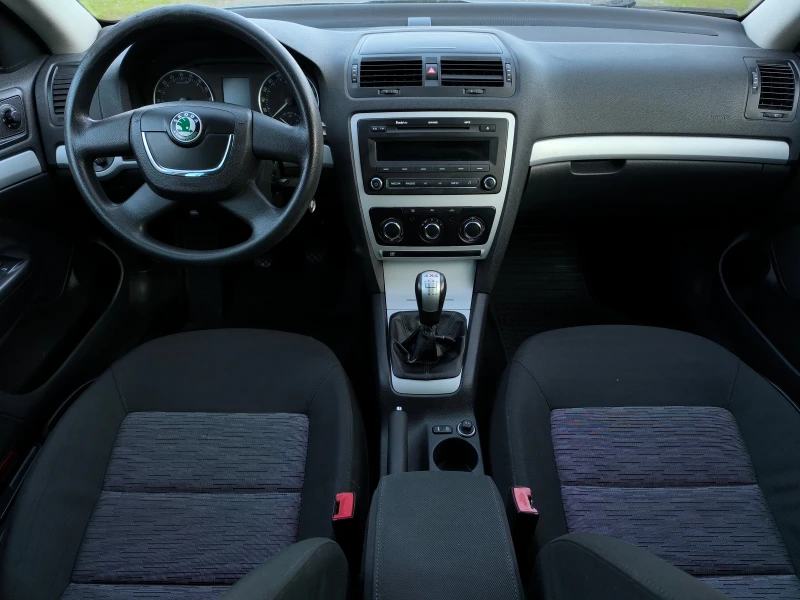 Skoda Octavia FACE LIFT-1.9TDI-105кс-4х4-6 скорости-КЛИМАТИК-, снимка 13 - Автомобили и джипове - 52813206