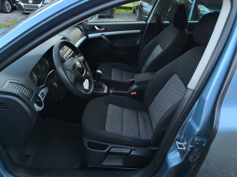 Skoda Octavia FACE LIFT-1.9TDI-105кс-4х4-6 скорости-КЛИМАТИК-, снимка 9 - Автомобили и джипове - 52813206