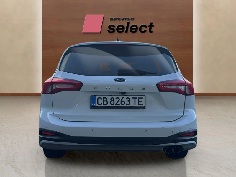 Ford Focus 1.0 EcoBoost, снимка 8 - Автомобили и джипове - 53067719