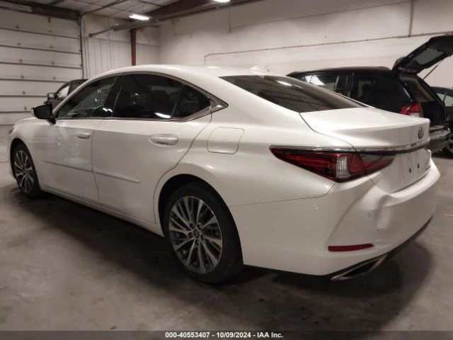 Lexus ES 350 ДВА КЛЮЧА РЕАЛНИ КИЛОМЕТРИ/СЕРВИЗНА ИСТОРИЯ, снимка 4 - Автомобили и джипове - 48011003