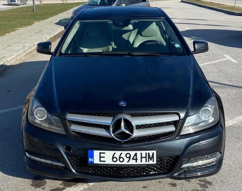 Mercedes-Benz C 220, снимка 2 - Автомобили и джипове - 48280675