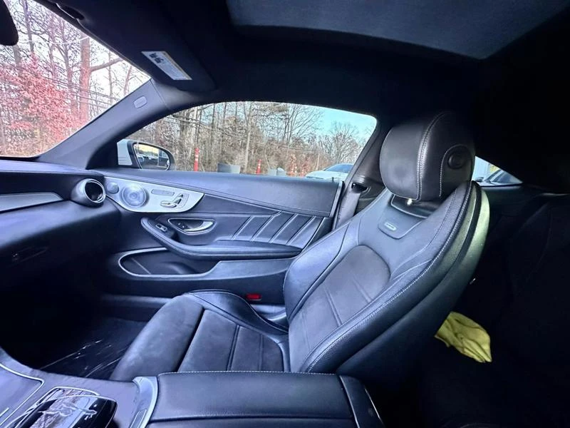 Mercedes-Benz C 63 AMG CAMERA * М. ТОЧКА * BURMESTER * ПОДГРЕВ * , снимка 10 - Автомобили и джипове - 48589984