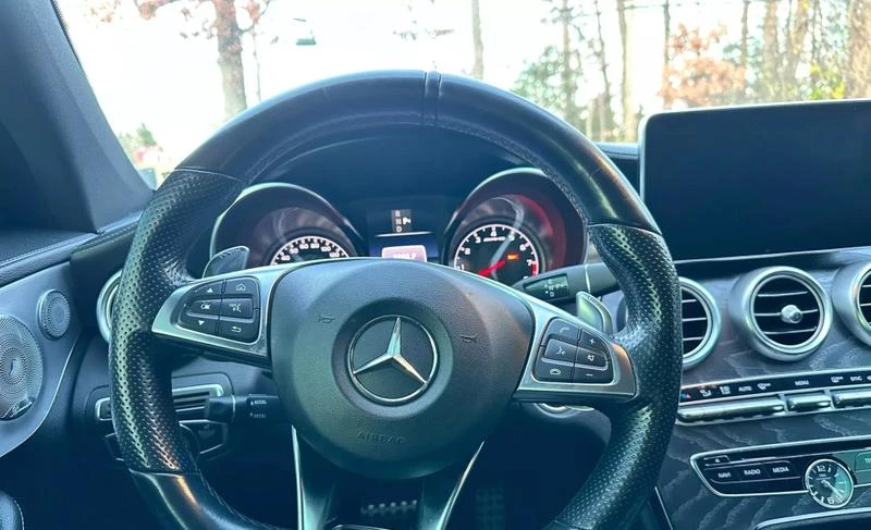 Mercedes-Benz C 63 AMG CAMERA * М. ТОЧКА * BURMESTER * ПОДГРЕВ * , снимка 11 - Автомобили и джипове - 48589984