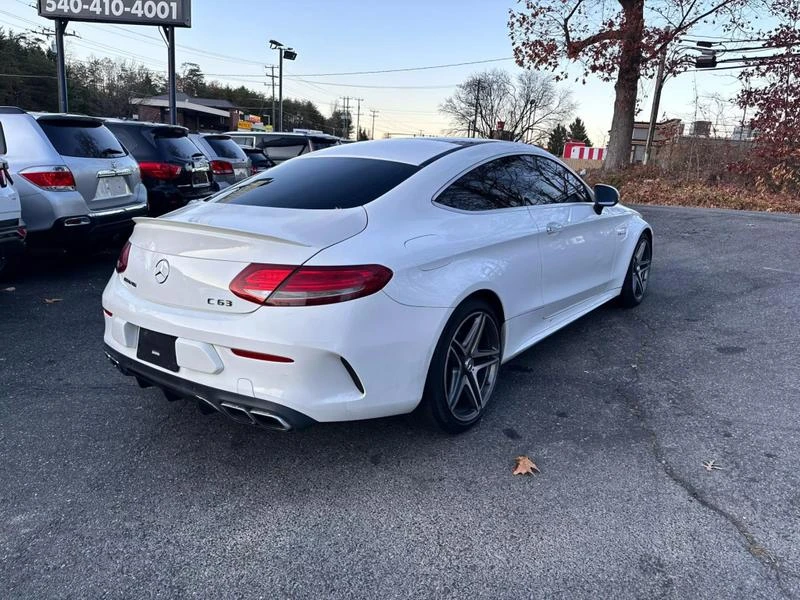 Mercedes-Benz C 63 AMG CAMERA * М. ТОЧКА * BURMESTER * ПОДГРЕВ * , снимка 4 - Автомобили и джипове - 48589984