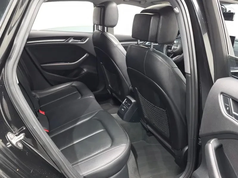 Audi A3 40 Tfsi 8V, снимка 11 - Автомобили и джипове - 56067457