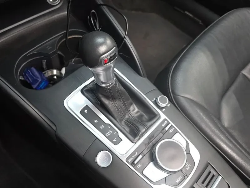 Audi A3 40 Tfsi 8V, снимка 9 - Автомобили и джипове - 56067457