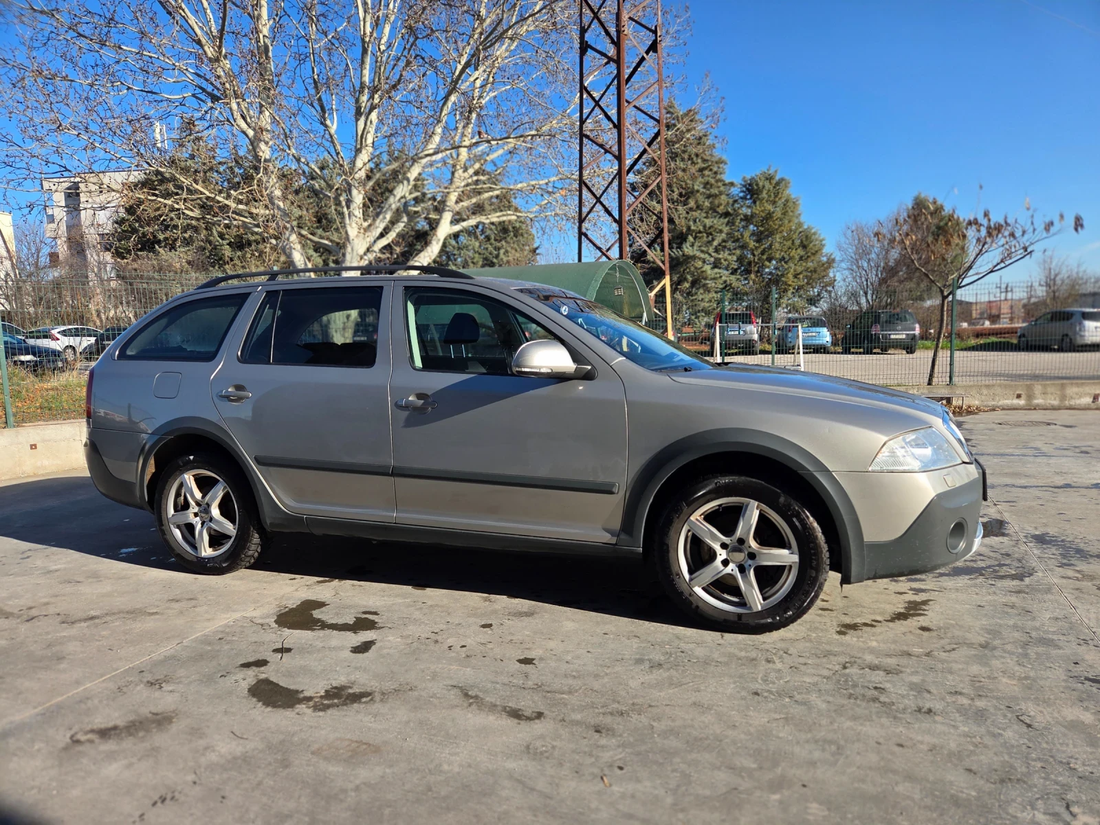 Skoda Octavia SCAUT 4X4, снимка 1