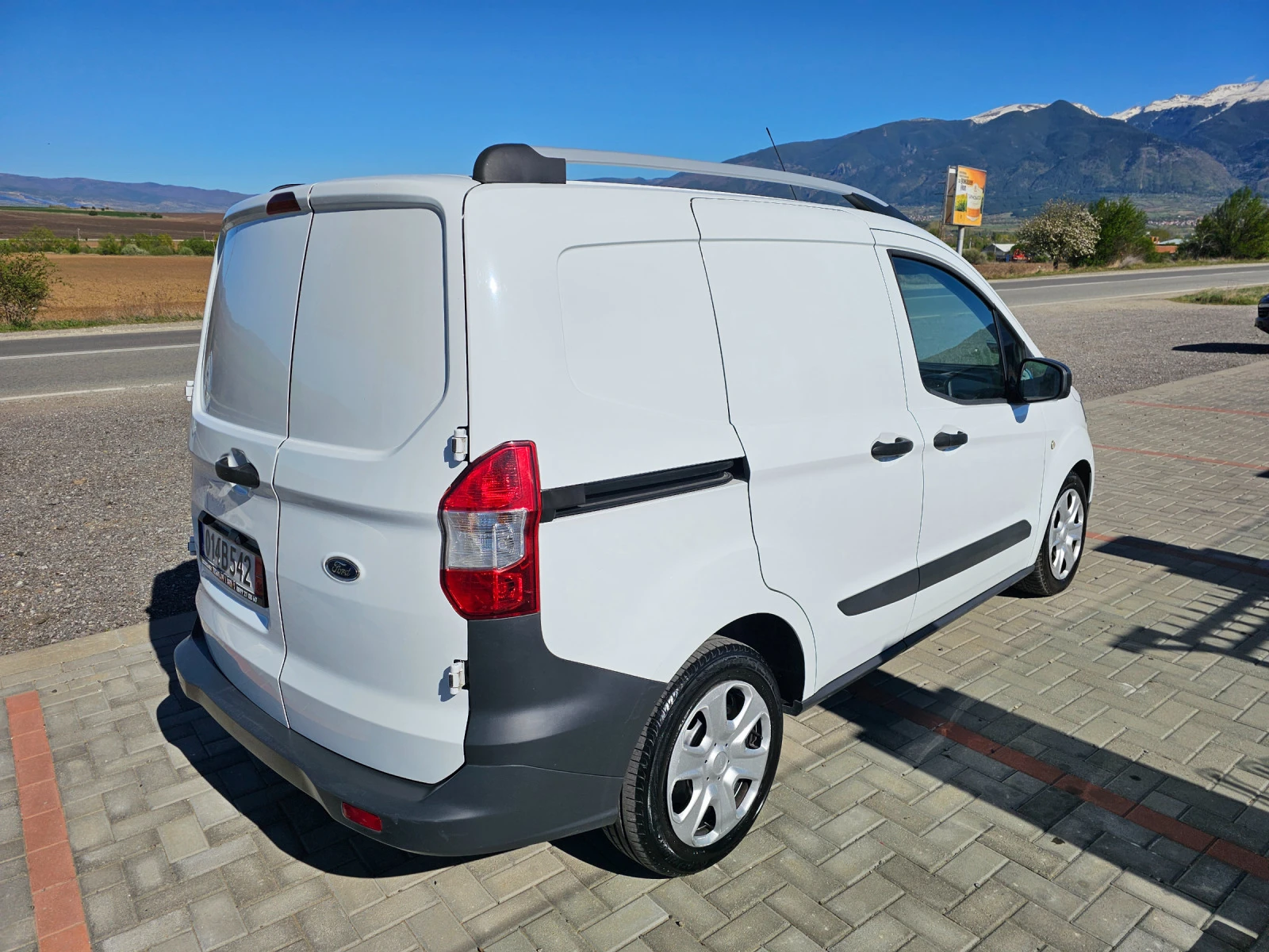 Ford Courier 1.5TDCI-EVRO-6-KTEO - изображение 5