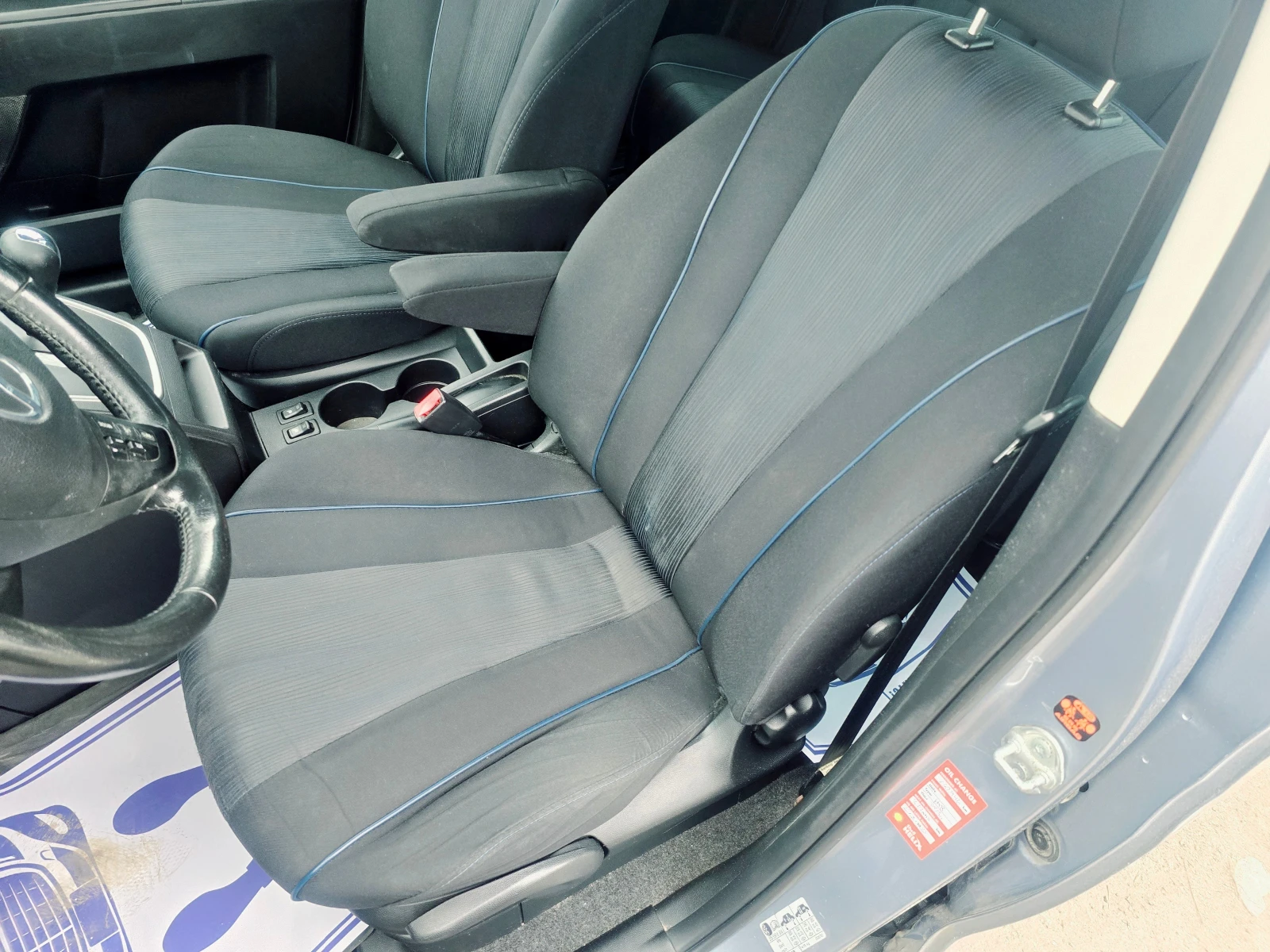 Mazda 5 ПЕРФЕКТЕН/7м./АВТОМАТ - изображение 8