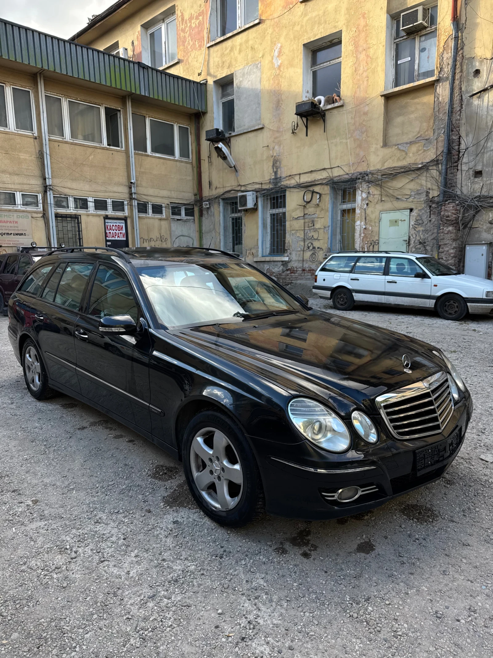 Mercedes-Benz E 320 EVO AVANTGARDE FACELIFT - изображение 9