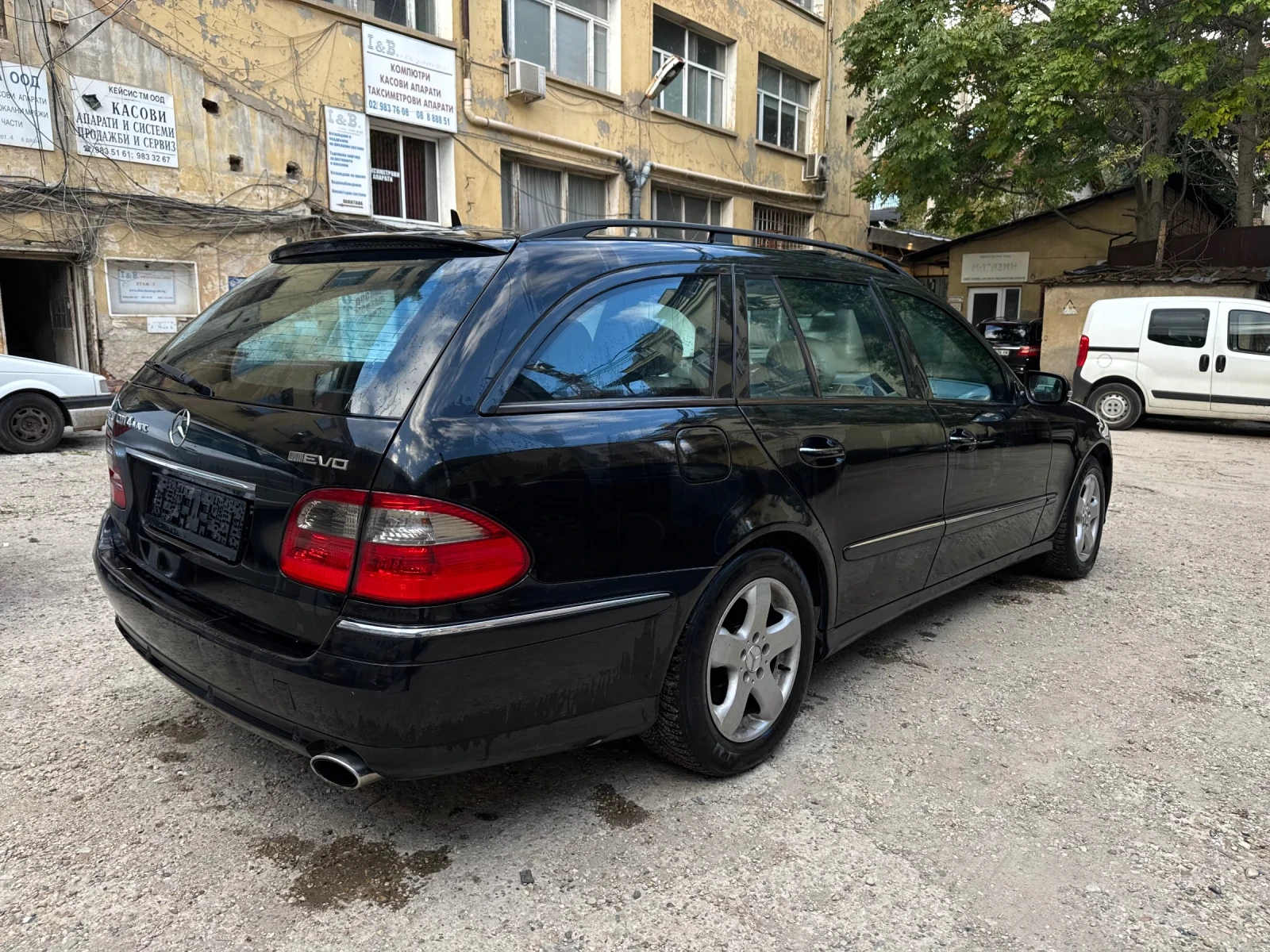 Mercedes-Benz E 320 EVO AVANTGARDE FACELIFT - изображение 7