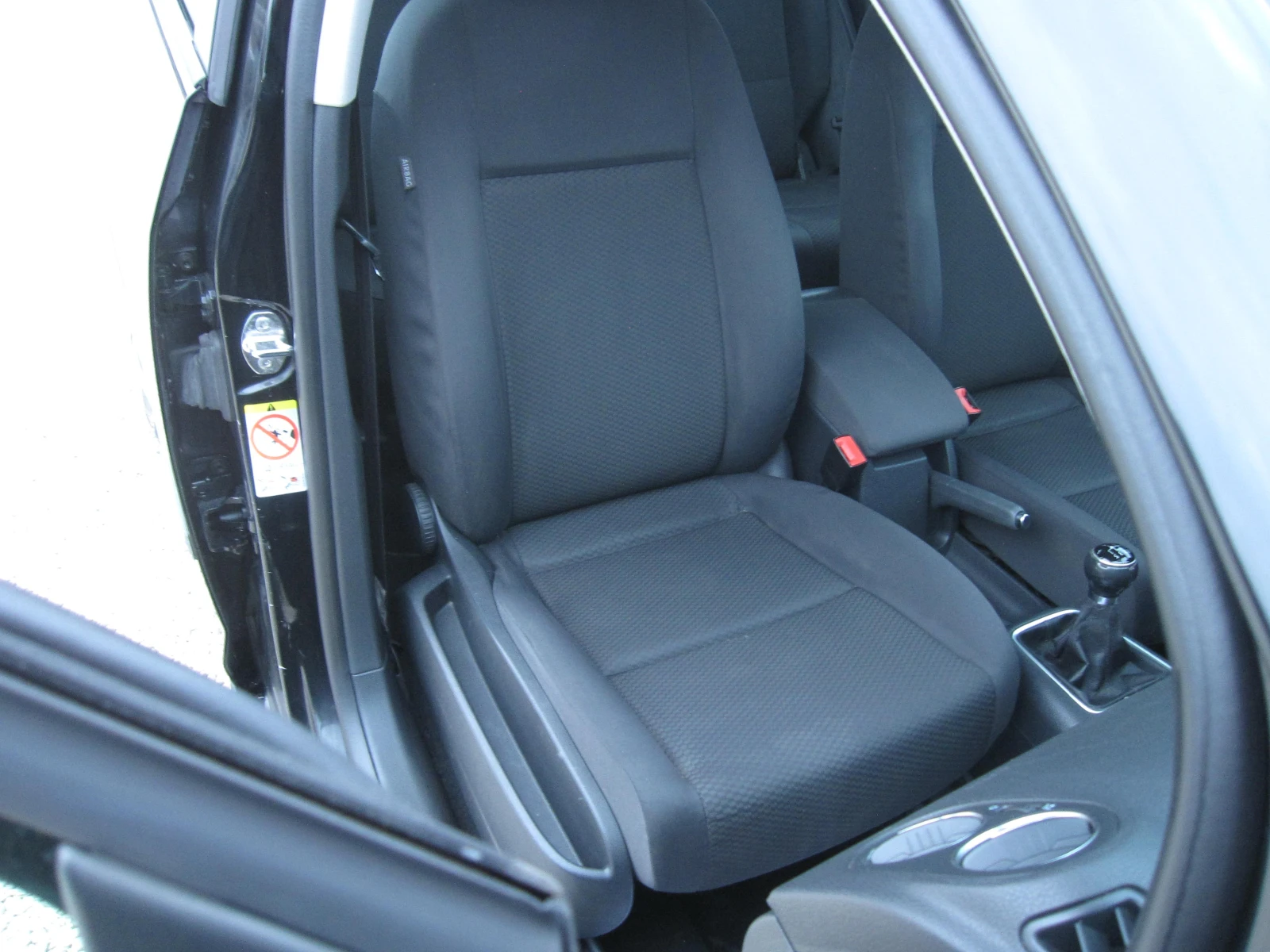 VW Golf Plus 1, 6-. 8. NAVI | Mobile.bg   11