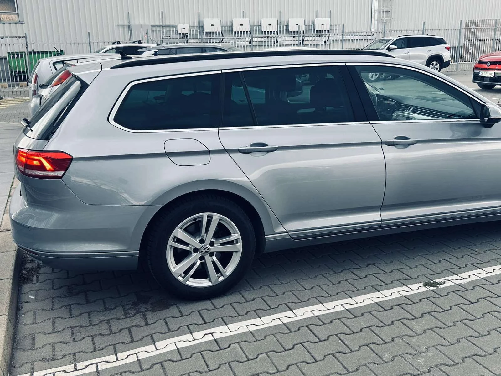 VW Passat B8 - изображение 5